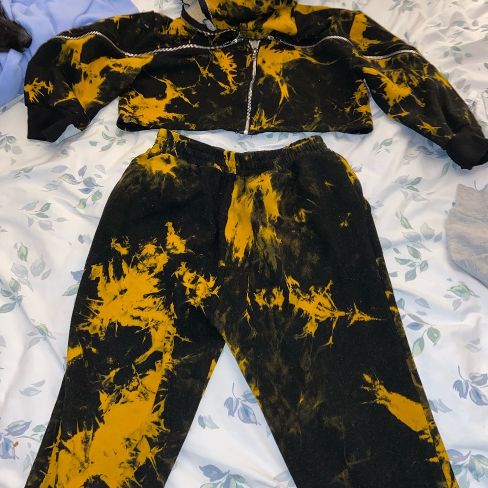Fashion Nova Two piece set